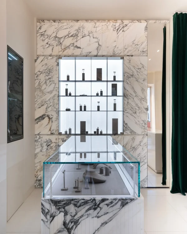 Isola studio - A shop in shop: Jewelry Store in Corfu Old Town